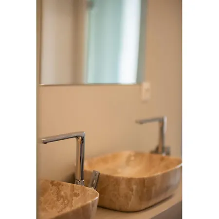 Hill View Ena * Chourdatika