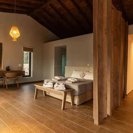 Hill View Ena Вилла