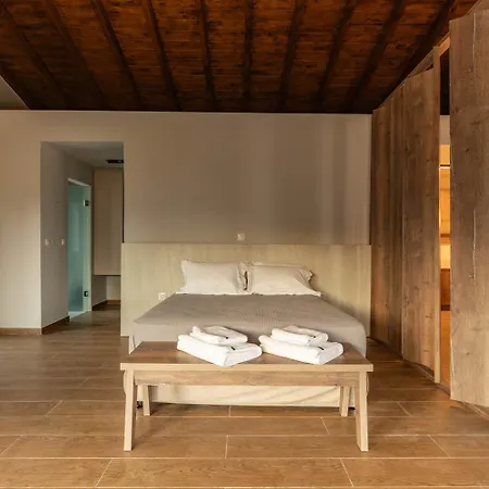 Вилла Hill View Ena