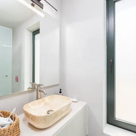 Hill View Ena Вилла