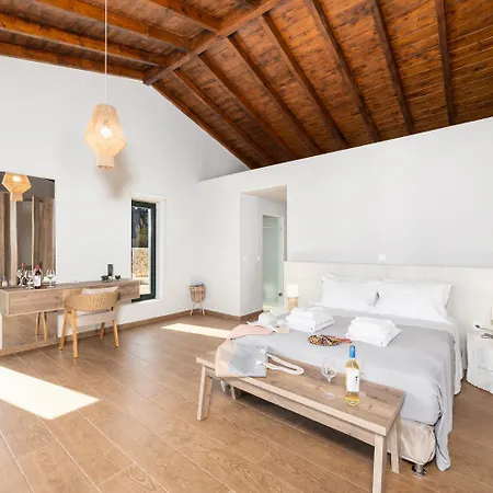 Вилла Hill View Ena