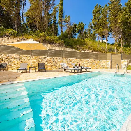 Hill View Ena Chourdatika